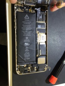 iPhone6の内部構造